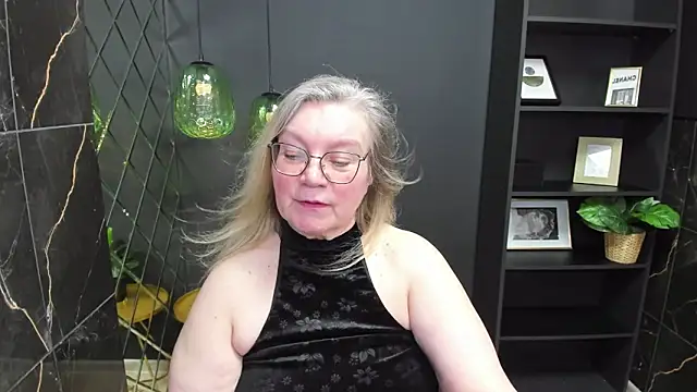 NataliMellow online show from March 19, 2025, 7:17 pm