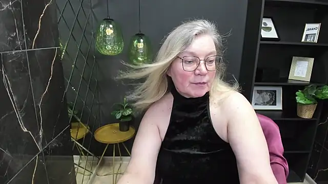 NataliMellow online show from February 19, 2025, 7:26 pm