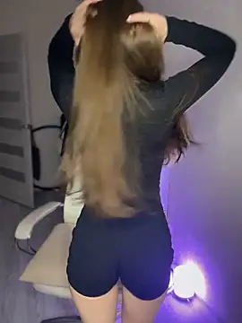 so cutes online show from December 8, 2024, 6:17 pm