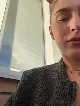 so cutes online show from March 19, 2025, 1:29 pm