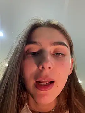 so cutes online show from September 23, 2025, 2:13 pm