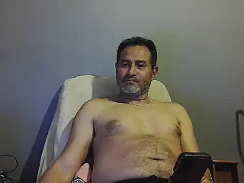 Snapshot of dantehot2020 chatting on January 20, 2025, 1:28 am dantehot2020 online show from January 20, 2025, 1:28 am