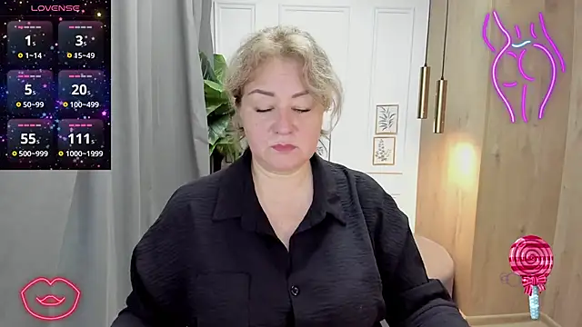 JenniferLight online show from March 13, 2025, 5:22 am