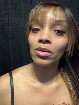 Snapshot of Rakiyahcharms chatting on February 14, 2026, 7:41 am Rakiyahcharms online show from February 14, 2026, 7:41 am