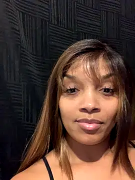 Snapshot of Rakiyahcharms chatting on September 17, 2025, 6:54 pm Rakiyahcharms online show from September 17, 2025, 6:54 pm