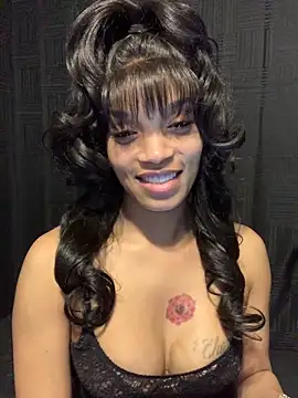 Snapshot of Rakiyahcharms chatting on February 21, 2026, 6:15 am Rakiyahcharms online show from February 21, 2026, 6:15 am