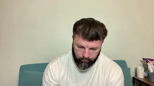 Snapshot of AlphaSparks chatting on September 18, 2025, 3:09 am AlphaSparks online show from September 18, 2025, 3:09 am