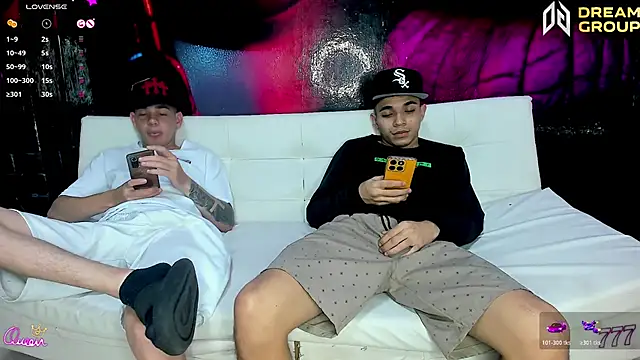 Snapshot of AmazingPartys chatting on January 16, 2026, 8:35 pm AmazingPartys online show from January 16, 2026, 8:35 pm