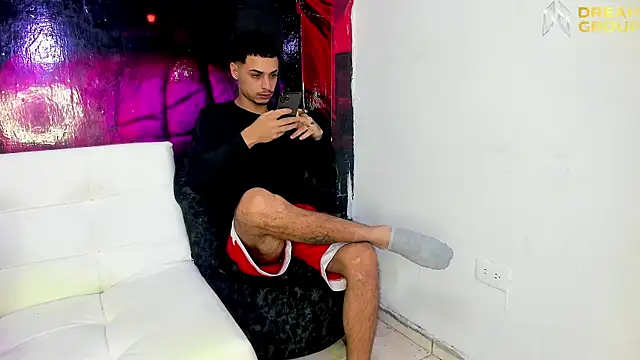 Snapshot of AmazingPartys chatting on September 26, 2025, 2:40 am AmazingPartys online show from September 26, 2025, 2:40 am