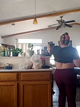 babygirl0777 online show from April 7, 2026, 5:26 pm