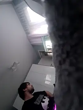 BukkikiWh0re online show from February 26, 2026, 4:07 pm