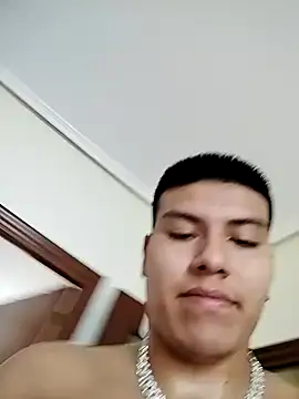 Snapshot of mikeeeeeell chatting on September 24, 2025, 3:40 pm mikeeeeeell online show from September 24, 2025, 3:40 pm