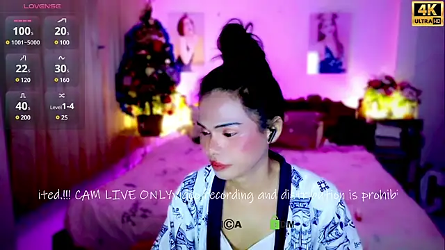 Snapshot of ribbinpink chatting on February 25, 2025, 8:42 pm ribbinpink online show from February 25, 2025, 8:42 pm