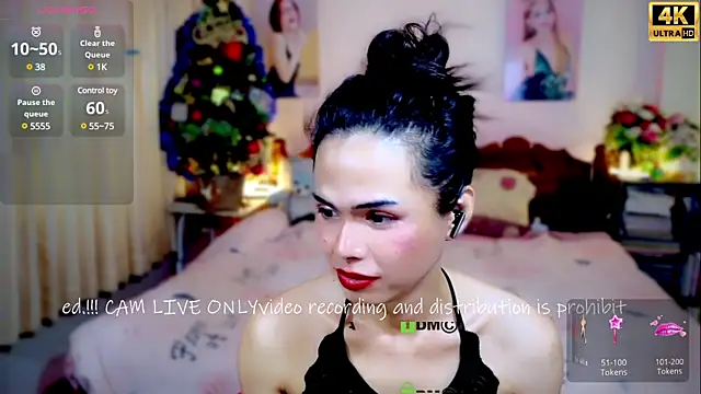 Snapshot of ribbinpink chatting on February 25, 2025, 10:04 am ribbinpink online show from February 25, 2025, 10:04 am