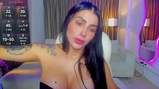 Sarah Stone  online show from May 16, 2026, 8:52 pm