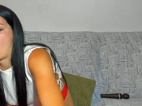 Snapshot of GlamourousKassy chatting on September 17, 2025, 5:37 pm GlamourousKassy online show from September 17, 2025, 5:37 pm