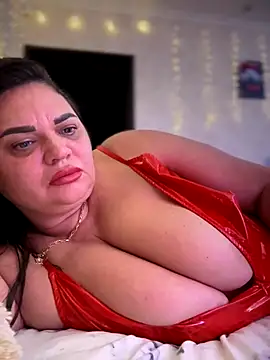 littleRikka online show from December 16, 2025, 8:35 pm