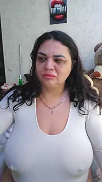 littleRikka online show from February 25, 2026, 8:03 am