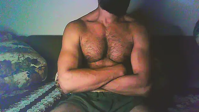 Snapshot of Vbestshow chatting on October 8, 2025, 11:05 pm Vbestshow online show from October 8, 2025, 11:05 pm