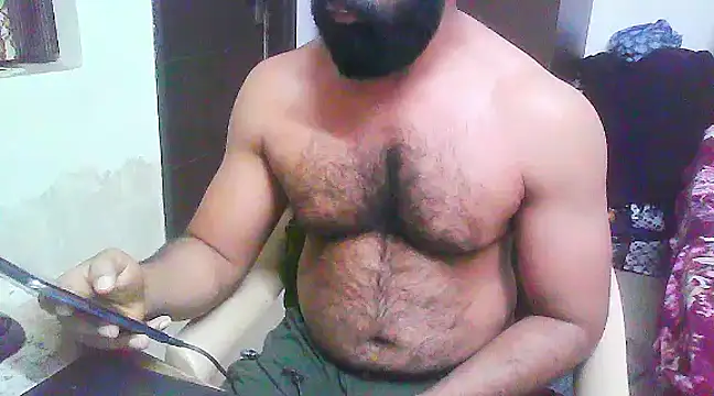 Snapshot of Vbestshow chatting on March 10, 2025, 11:12 am Vbestshow online show from March 10, 2025, 11:12 am