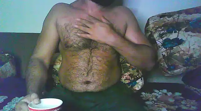 Snapshot of Vbestshow chatting on March 18, 2025, 7:01 pm Vbestshow online show from March 18, 2025, 7:01 pm