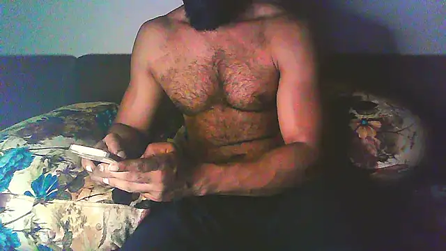 Snapshot of Vbestshow chatting on October 19, 2025, 11:07 pm Vbestshow online show from October 19, 2025, 11:07 pm