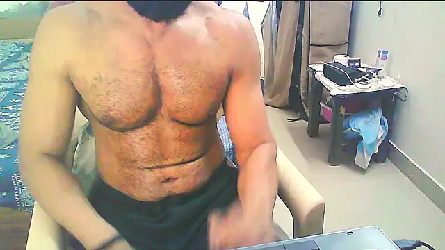 Snapshot of Vbestshow chatting on October 30, 2025, 11:08 am Vbestshow online show from October 30, 2025, 11:08 am