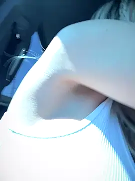 Snapshot of _Rapunzel_ chatting on September 10, 2025, 8:08 pm Rapunzel online show from September 10, 2025, 8:08 pm