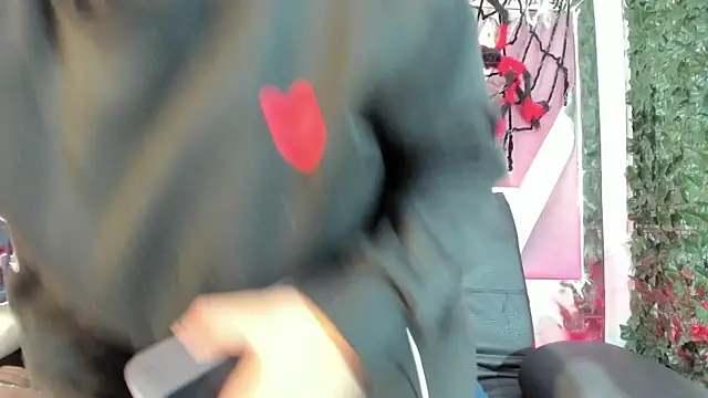 Snapshot of AbbyTaylorr chatting on October 10, 2025, 3:07 am AbbyTaylorr online show from October 10, 2025, 3:07 am