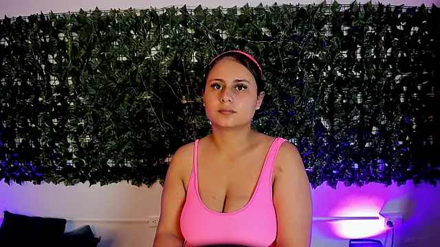 AbbyTaylorr online show from March 8, 2026, 6:33 pm