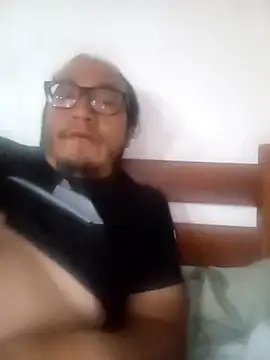 Snapshot of jaker1619 chatting on January 6, 2025, 11:30 pm jaker1619 online show from January 6, 2025, 11:30 pm