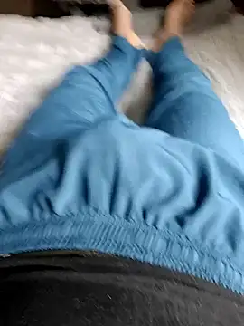 Babyucum4me online show from December 1, 2025, 6:36 am