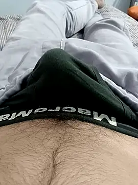 Babyucum4me online show from November 21, 2025, 6:40 pm