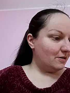 BustyLadyAlma online show from April 18, 2026, 6:05 am