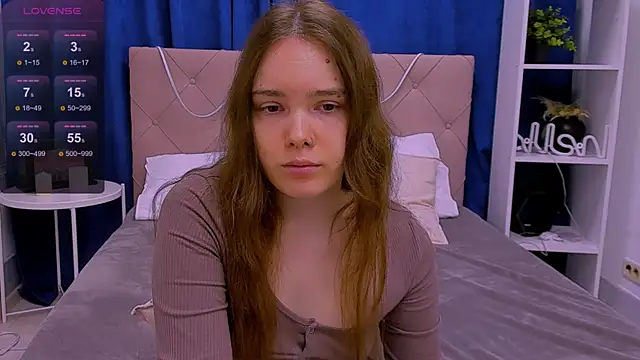 Janie JJ Curvie online show from March 10, 2026, 1:31 am