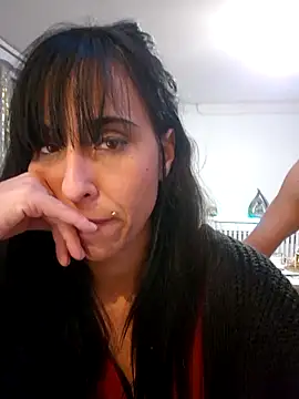 Snapshot of misscectito13 chatting on March 19, 2025, 6:01 pm misscectito13 online show from March 19, 2025, 6:01 pm