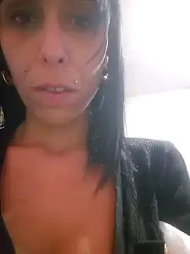 Snapshot of misscectito13 chatting on September 23, 2025, 7:43 pm misscectito13 online show from September 23, 2025, 7:43 pm