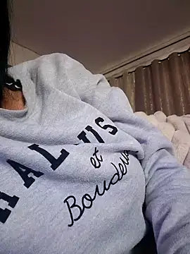 Snapshot of misscectito13 chatting on October 25, 2025, 10:03 am misscectito13 online show from October 25, 2025, 10:03 am