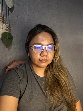 ambersmile online show from March 13, 2026, 12:43 pm