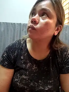 Snapshot of ambersmile chatting on October 17, 2025, 8:39 am ambersmile online show from October 17, 2025, 8:39 am