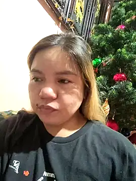 Snapshot of ambersmile chatting on October 16, 2025, 8:28 pm ambersmile online show from October 16, 2025, 8:28 pm