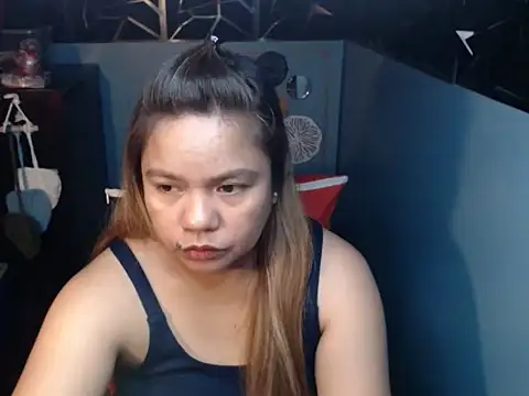 Snapshot of ambersmile chatting on October 12, 2025, 11:06 pm ambersmile online show from October 12, 2025, 11:06 pm