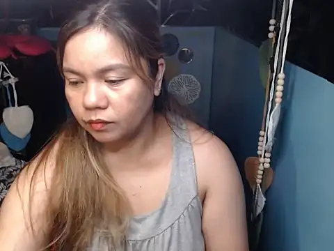 Snapshot of ambersmile chatting on October 24, 2025, 11:48 pm ambersmile online show from October 24, 2025, 11:48 pm