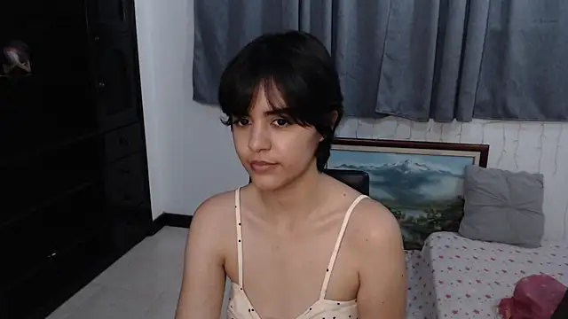 mia collins x online show from May 12, 2026, 12:51 am