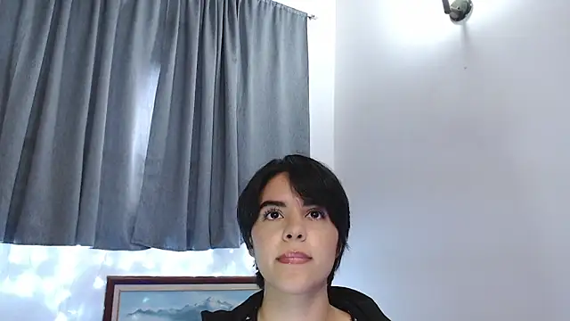 mia collins x online show from April 1, 2026, 10:07 pm