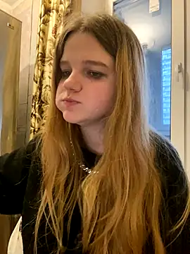 Snapshot of -MimmiLissa- chatting on September 29, 2025, 2:55 pm -MimmiLissa- online show from September 29, 2025, 2:55 pm