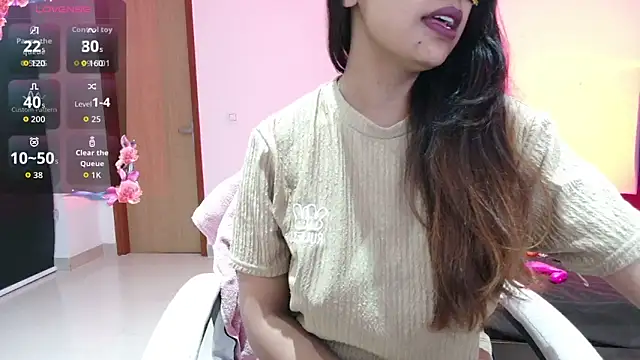 DesiZoya online show from November 6, 2025, 10:25 pm