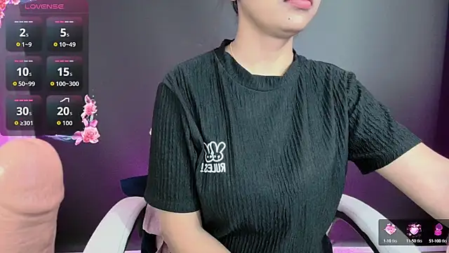 DesiZoya online show from October 12, 2025, 9:49 pm