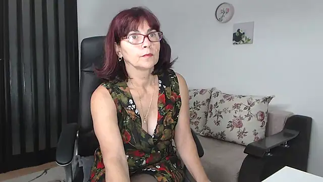 helua54 online show from September 24, 2025, 8:32 am