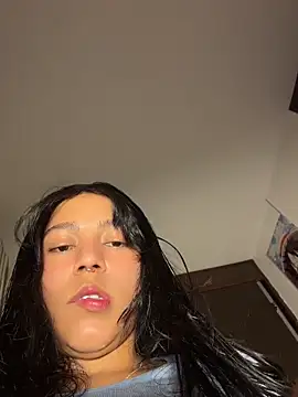 Naiara sex online show from April 19, 2026, 5:19 am